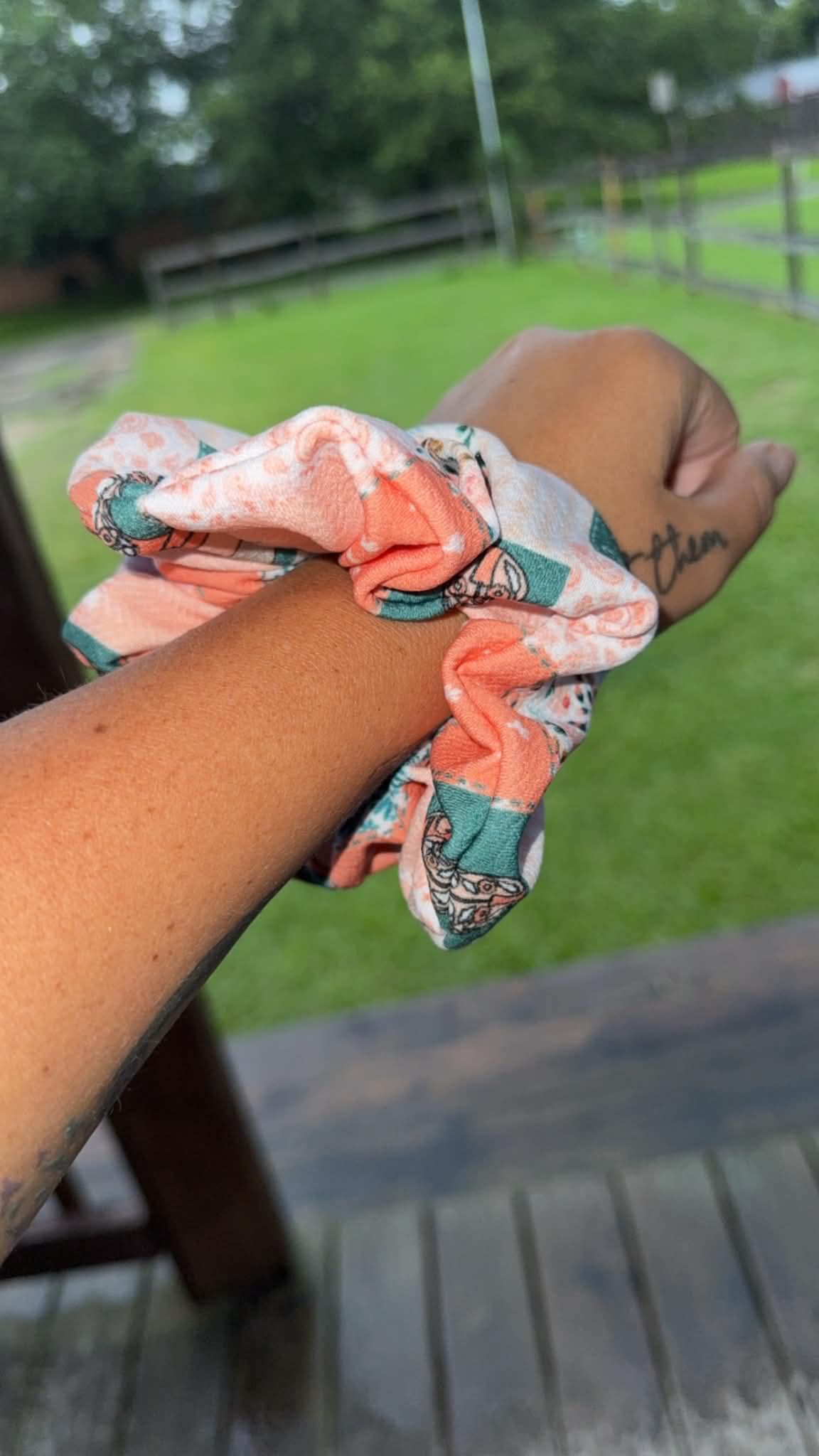 Carr H Floral -Scrunchies