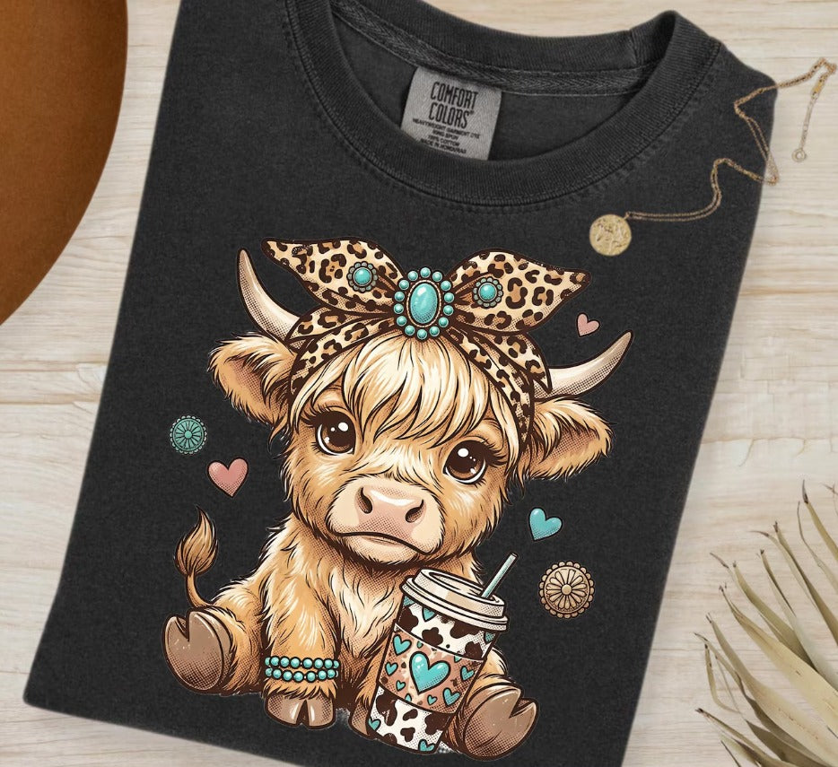Western Coffee Highland Cow -T-Shirt